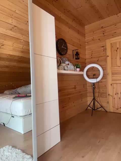 VenessaBrown Live Sex August 13, 2025