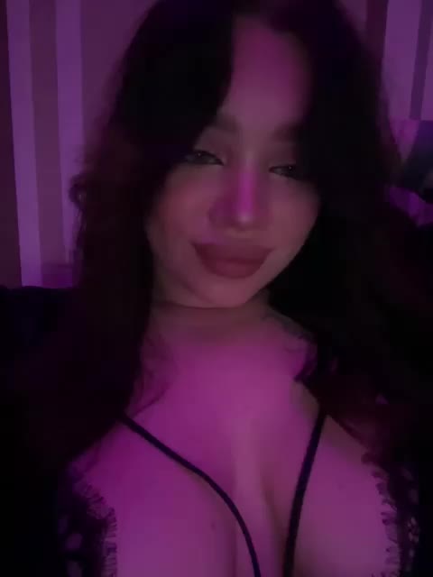 _Strelitzia_ Live Sex August 10, 2025