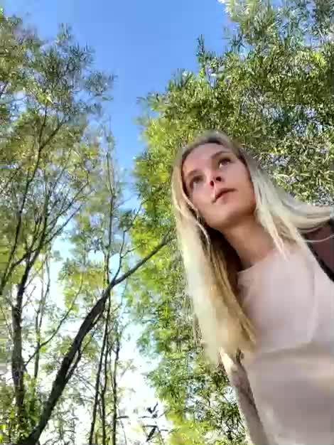 Detkaaa Live Sex August 13, 2025