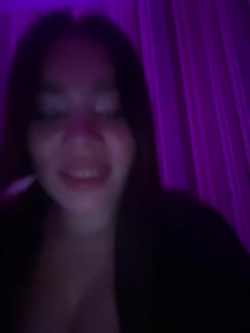 _Strelitzia_ Live Sex August 15, 2025