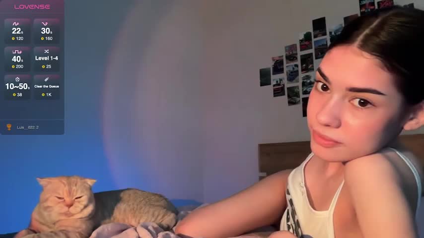 FeralBerry11 Live Sex August 16, 2025