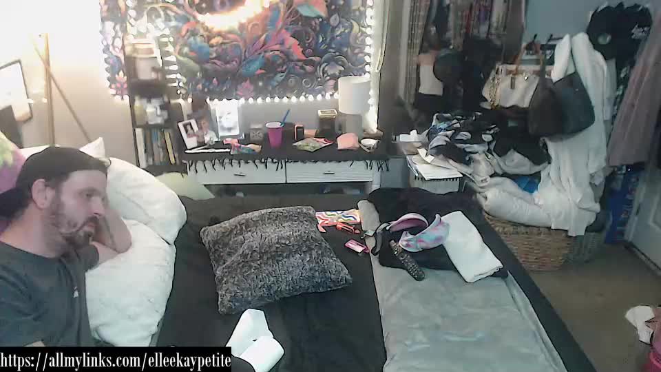 elleekaypetite Live Sex August 15, 2025
