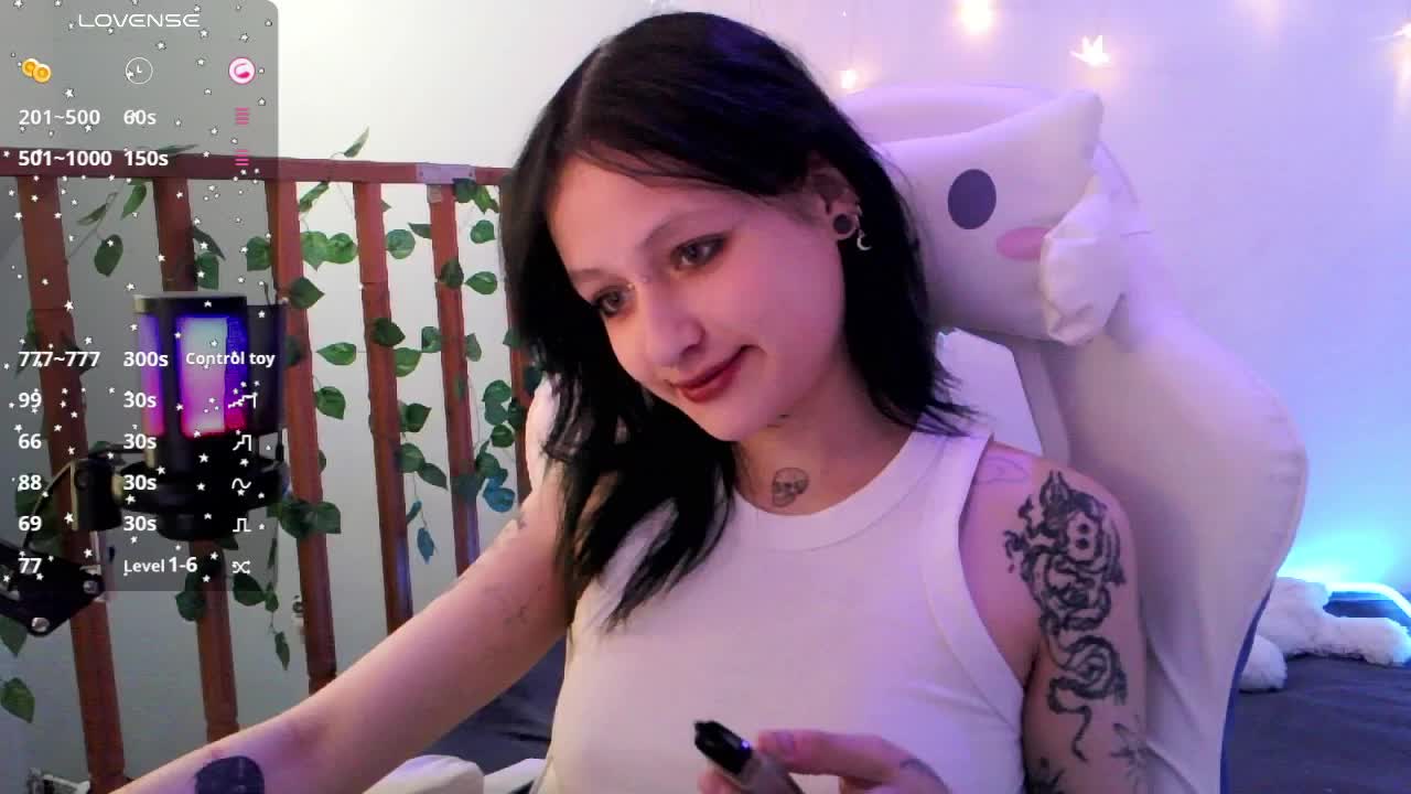 EsterErdmond Live Sex August 17, 2025