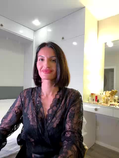 SafariQueen Live Sex August 18, 2025