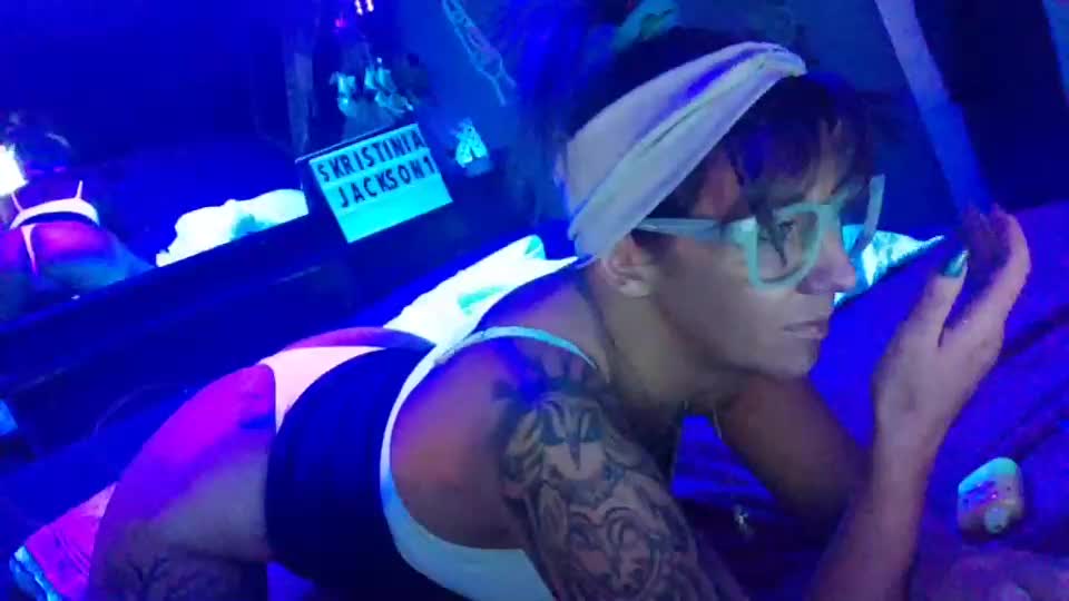 kikilovespartylights Live Sex August 20, 2025