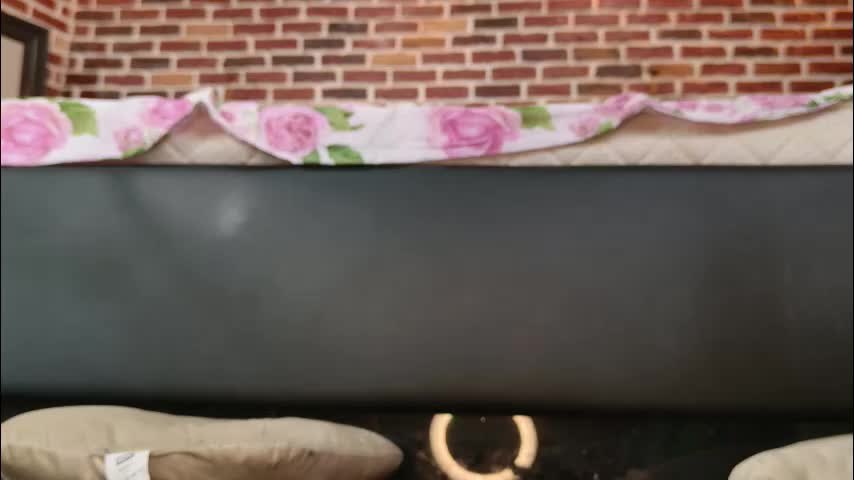 layla_snowflake Live Sex August 22, 2025