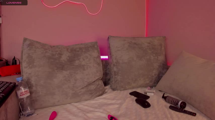 effy-gold Live Sex August 22, 2025