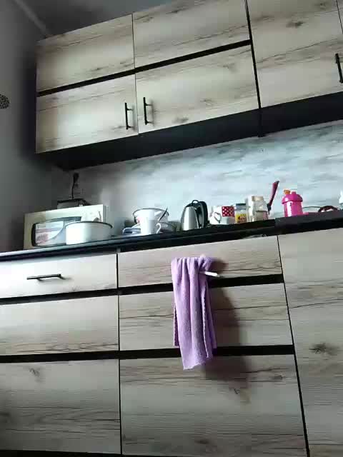 MalinaKlub Live Sex August 22, 2025