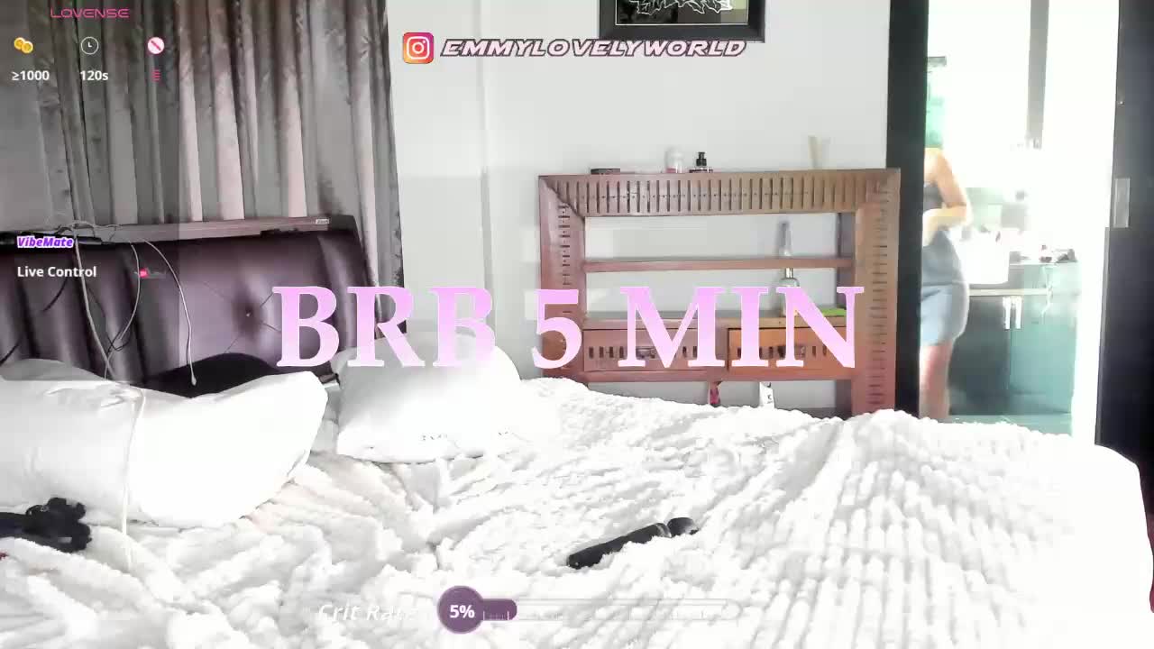 EmmyFoxxOfficial Live Sex August 23, 2025