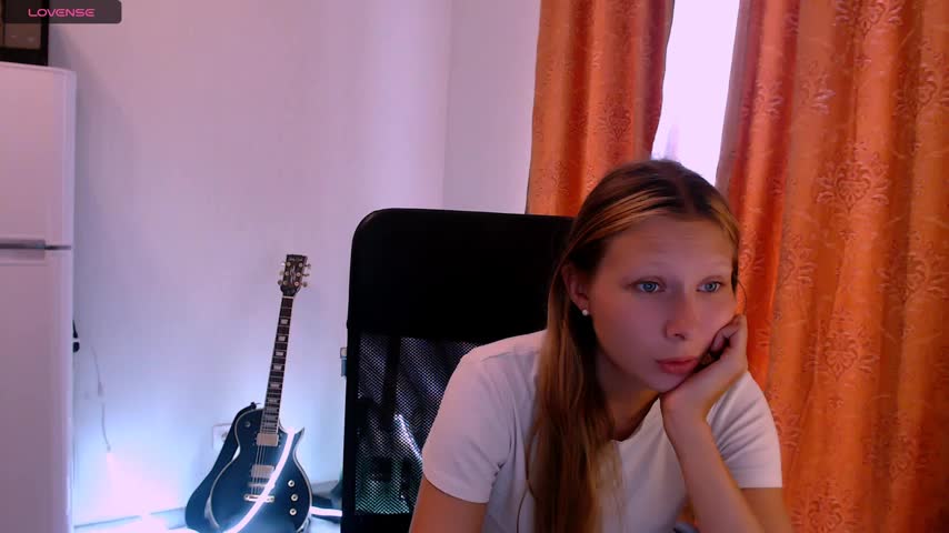 meek_cutie Live Sex August 23, 2025