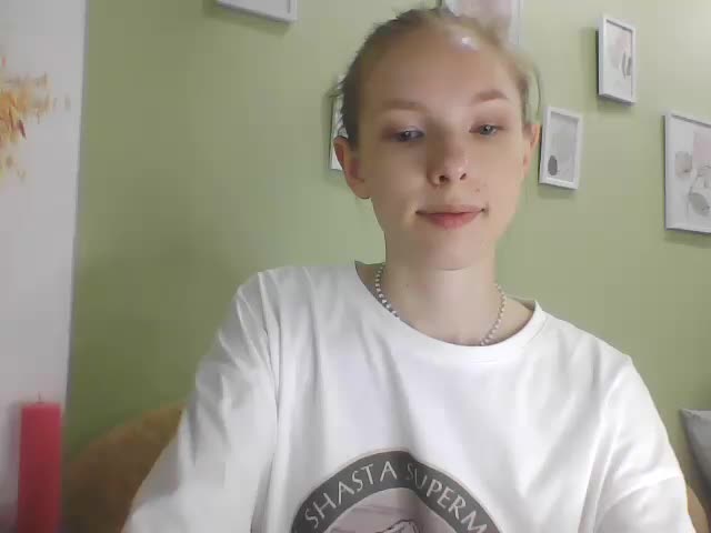 Lili-0508 Live Sex August 23, 2025