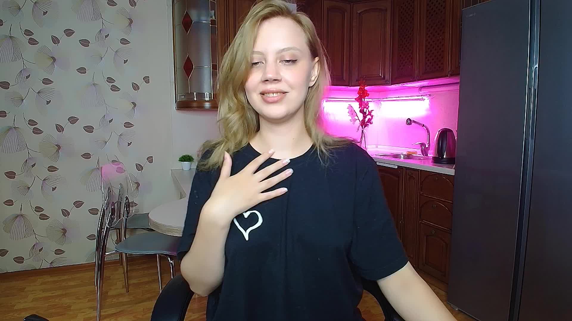 Nadins Live Sex August 23, 2025