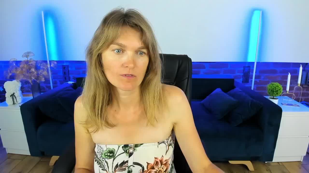 Annabel-xxx_2025-08-23_17-46-06_255 Live Sex August 23, 2025