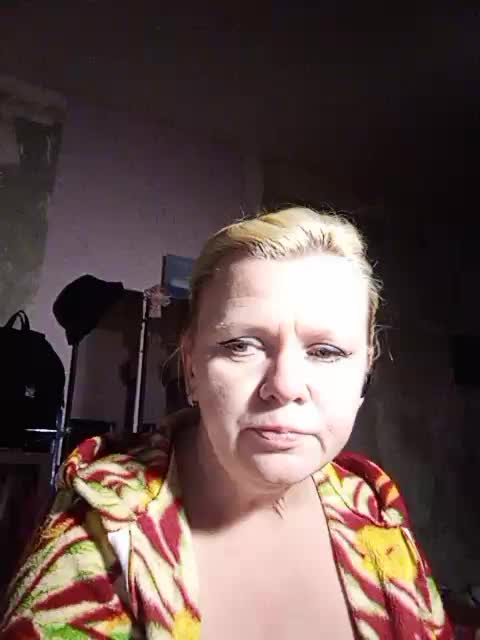 -WhiteQueen- Live Sex August 24, 2025