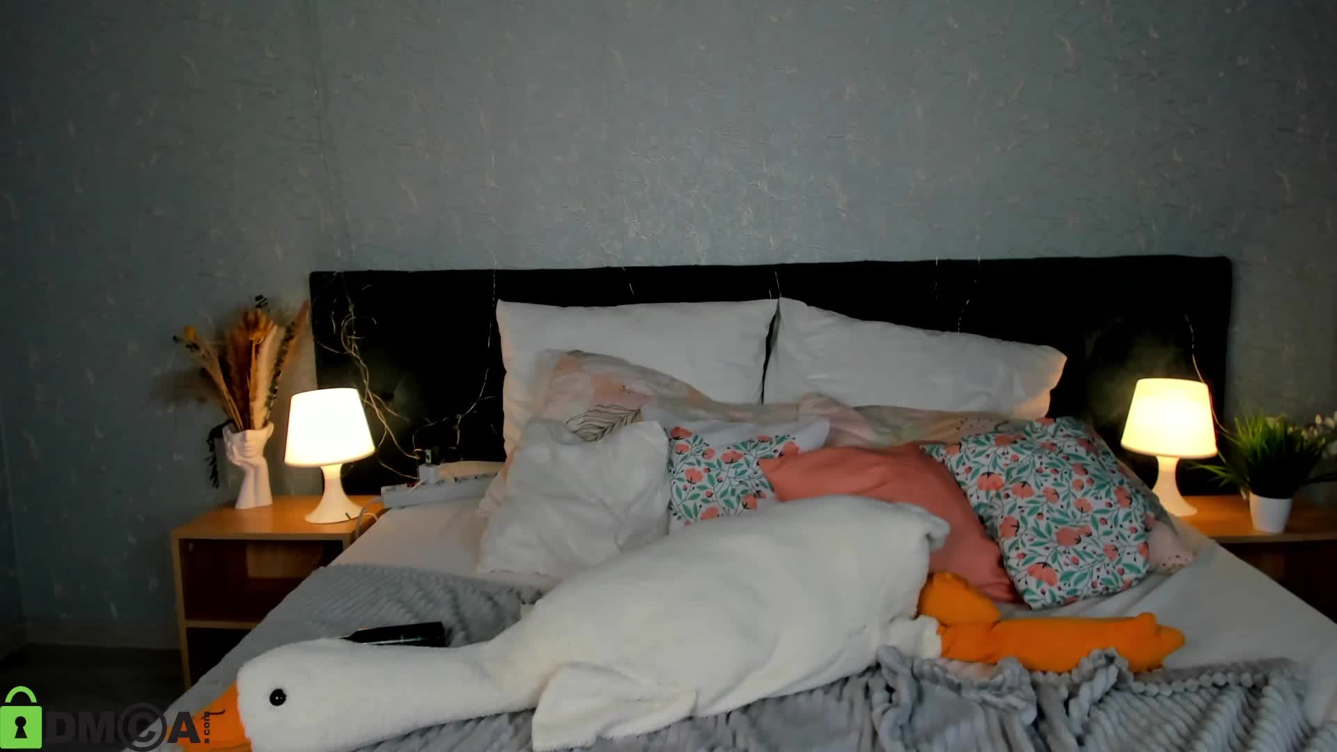 Mia-Dixons Live Sex August 25, 2025