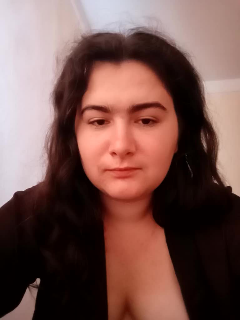 Maryachka23 Live Sex August 25, 2025