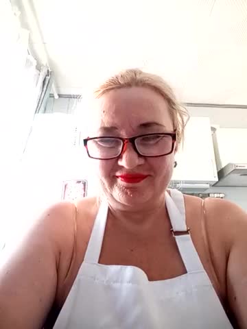 HelenaGlossX Live Sex August 26, 2025