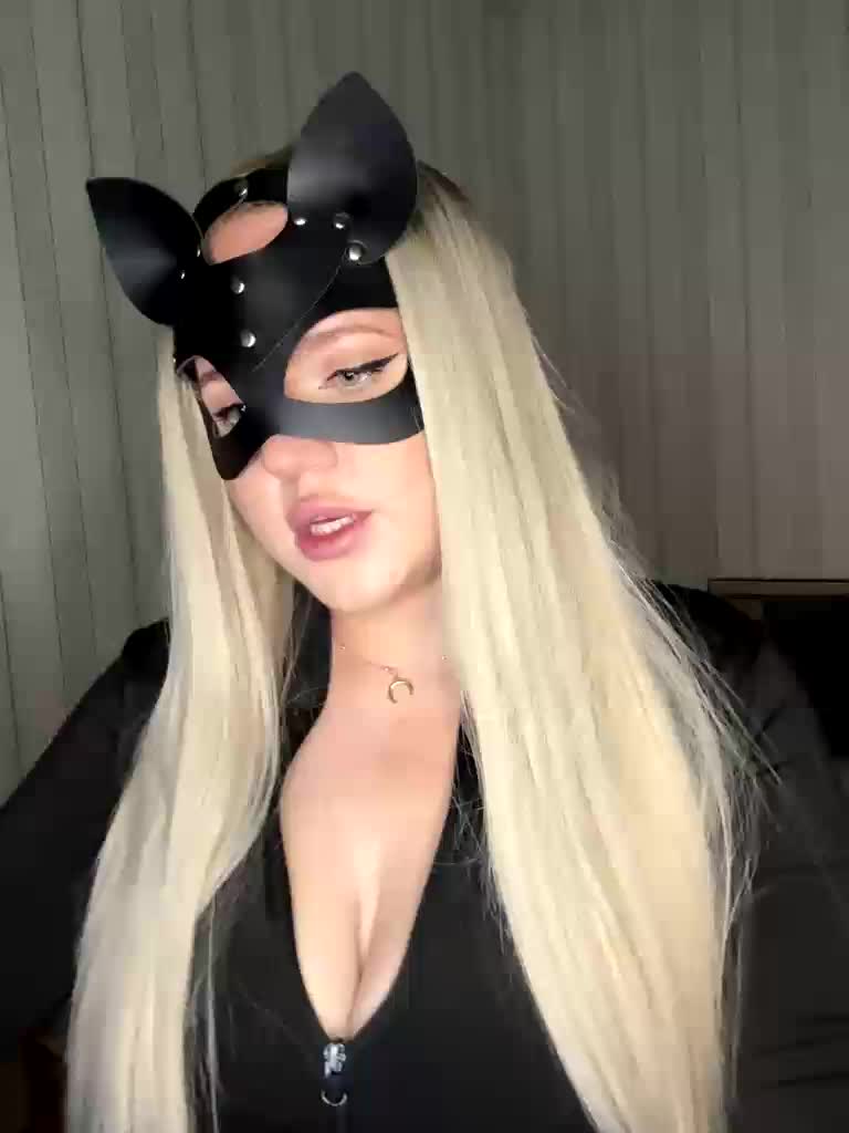 LunaMyst Live Sex August 27, 2025