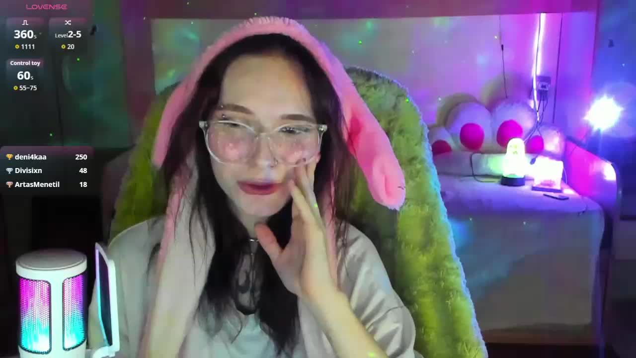 Elven1kiss Live Sex August 27, 2025