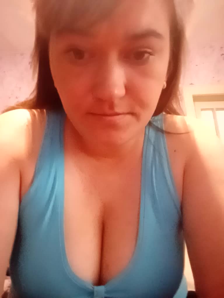 HollyLaBerry Live Sex August 27, 2025