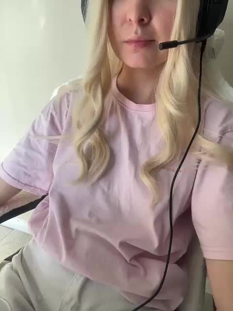 LanaDL18 Live Sex August 27, 2025