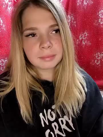 Zuli_Kiska Live Sex August 28, 2025