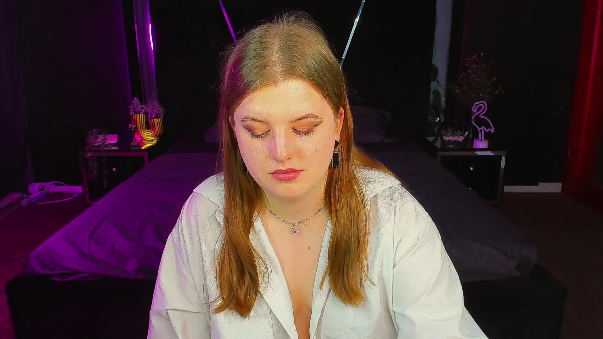 KristiMoons_2025-08-28_18-38-30_844 Live Sex August 29, 2025