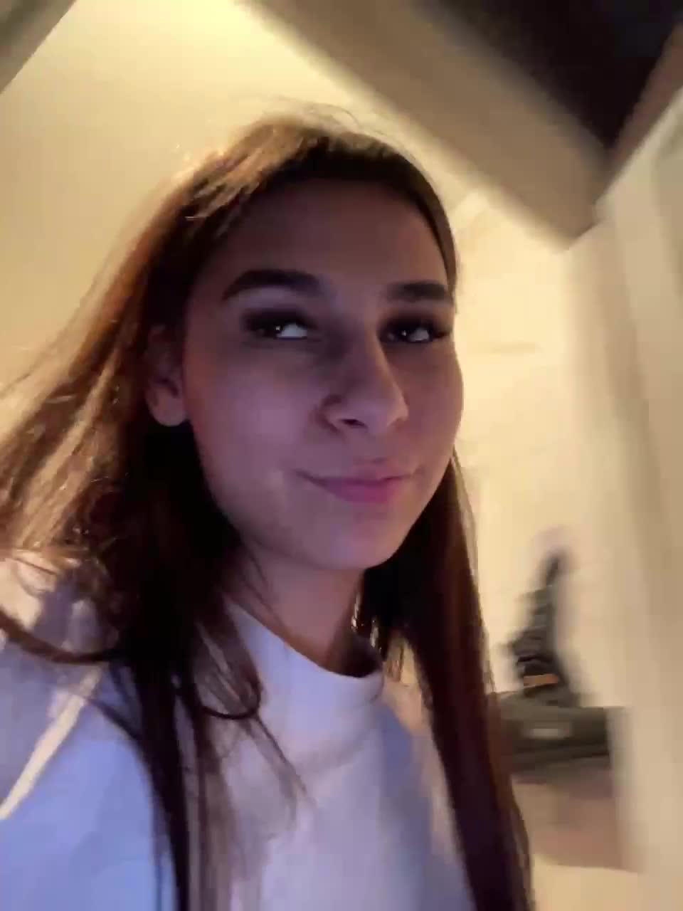 LenaGordon_2025-08-29_18-09-03_979 Live Sex August 30, 2025