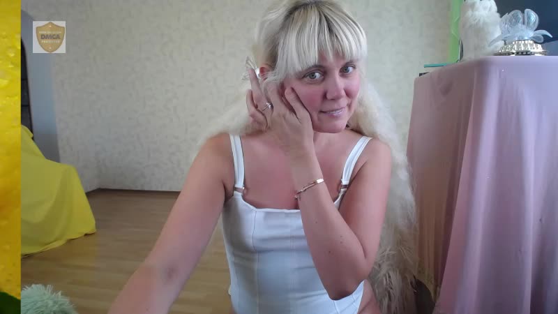 YoungMistress Live Sex August 30, 2025