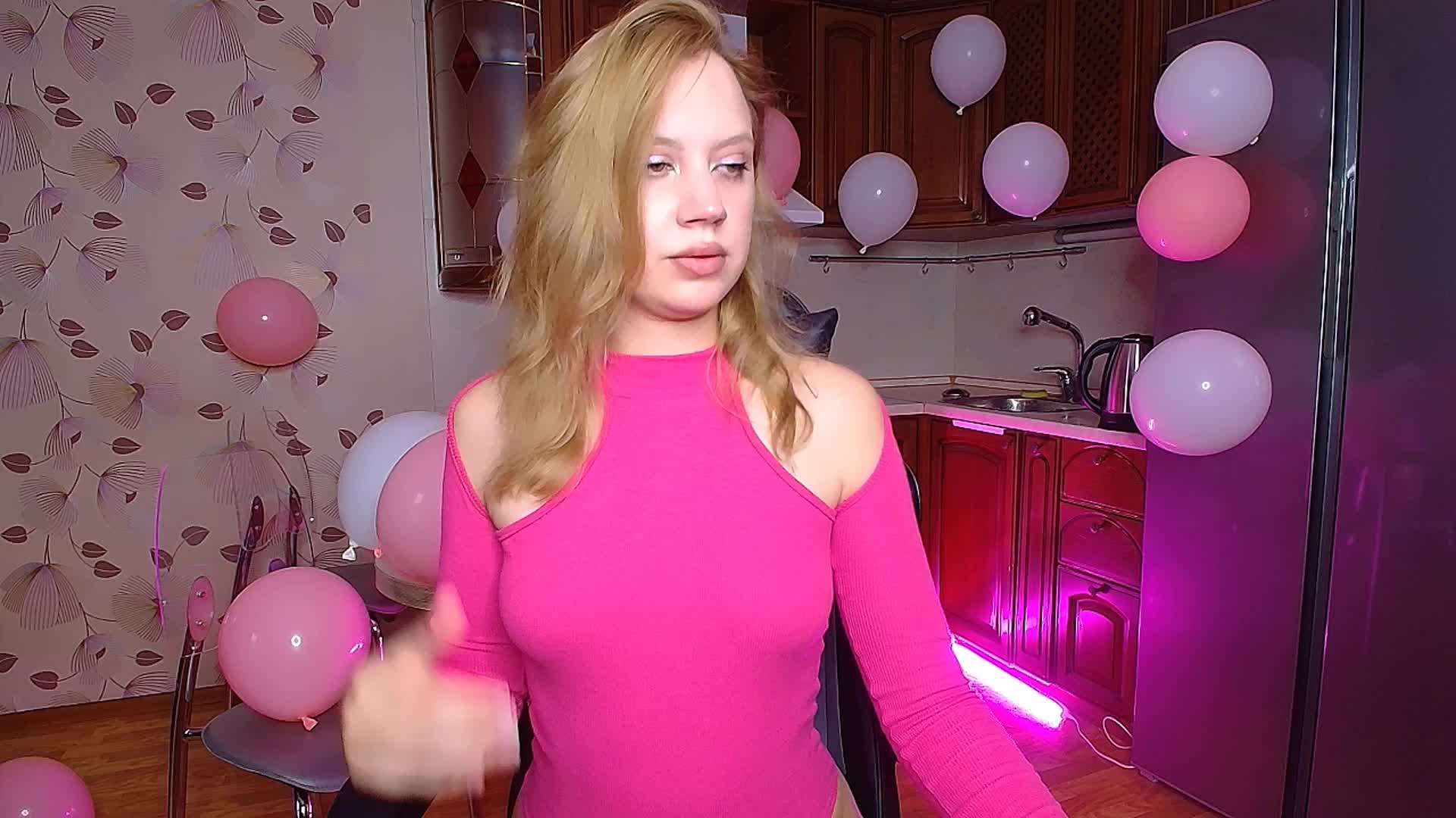 Nadins Live Sex September 1, 2025