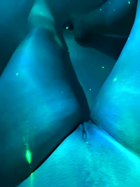 Argrt Live Sex September 3, 2025