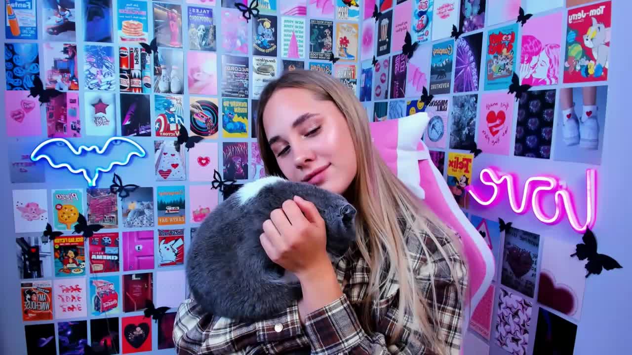 MiaMilas Live Sex September 2, 2025