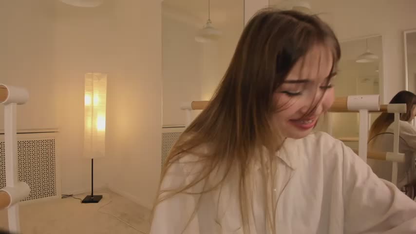 sillybloom Live Sex September 4, 2025