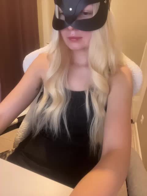 LanaDL18 Live Sex September 6, 2025