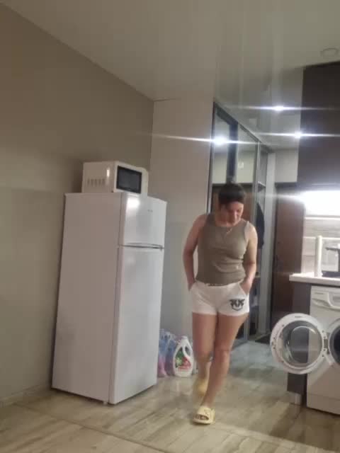 Kira183 Live Sex September 6, 2025