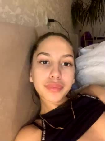 Malvinka2229 Live Sex September 9, 2025