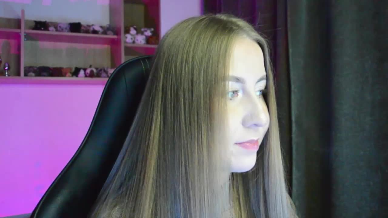 -Rii- Live Sex September 10, 2025