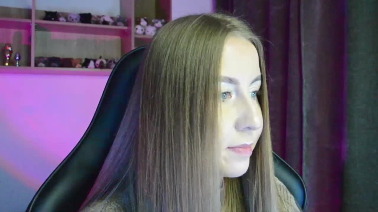 -Rii- Live Sex September 10, 2025