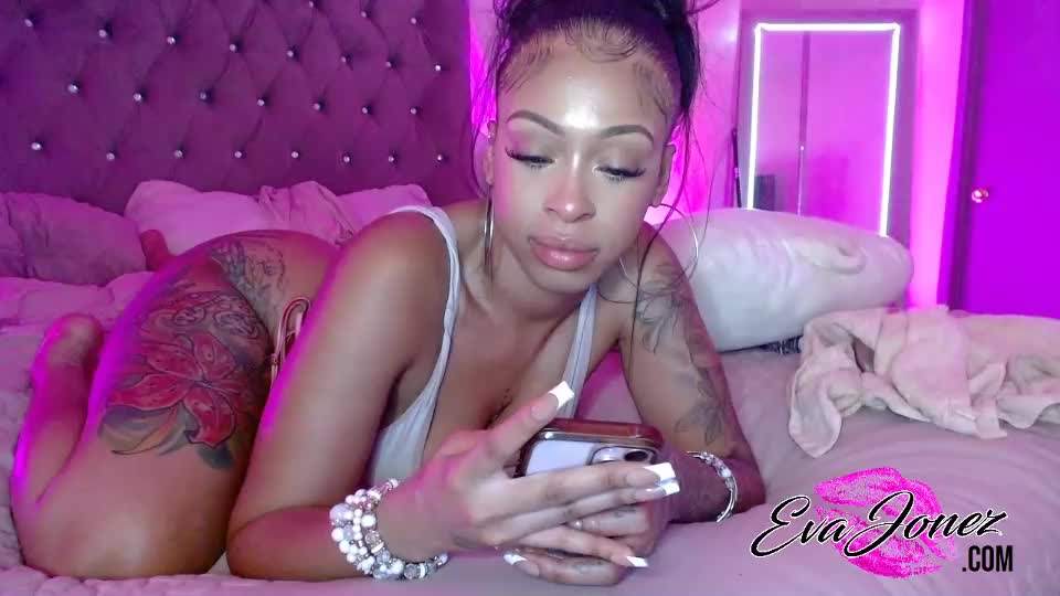 evajonez Live Sex September 12, 2025