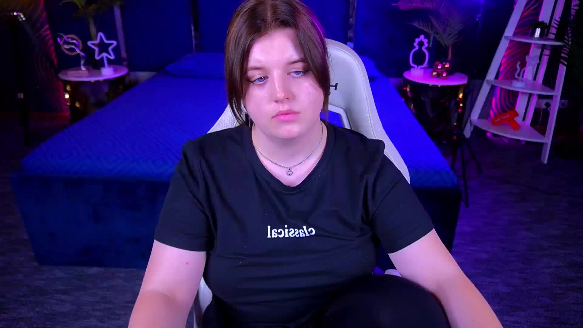 KristiMoons Live Sex September 12, 2025