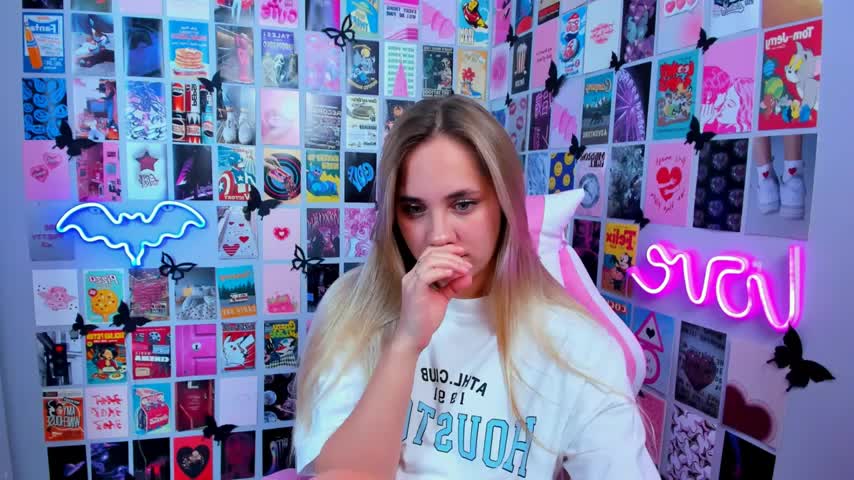 MiaMilas Live Sex September 12, 2025