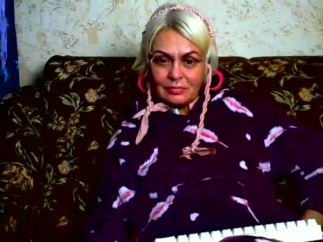 GardenerofIllusions Live Sex September 14, 2025