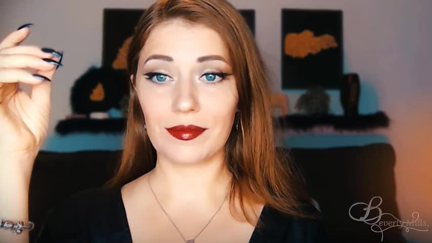 MissBeverlyMills Live Sex September 15, 2025