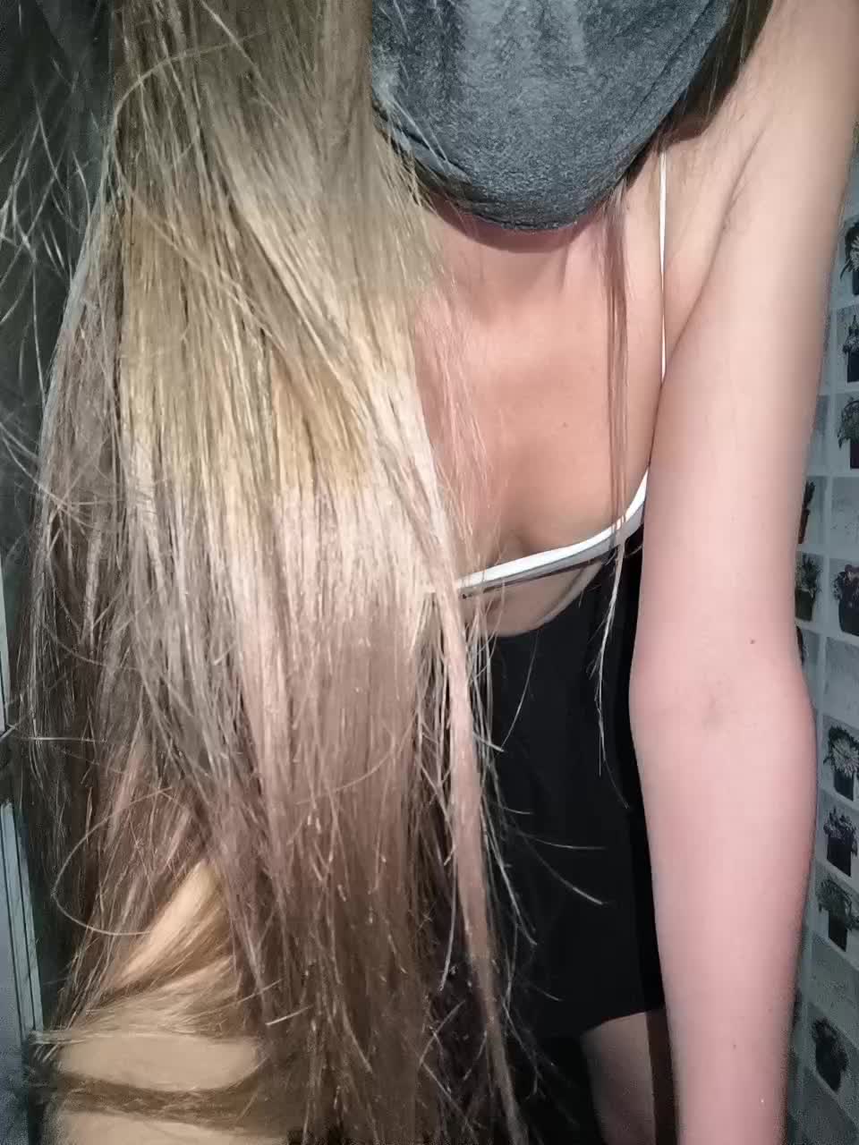 KitKat666 Live Sex September 17, 2025