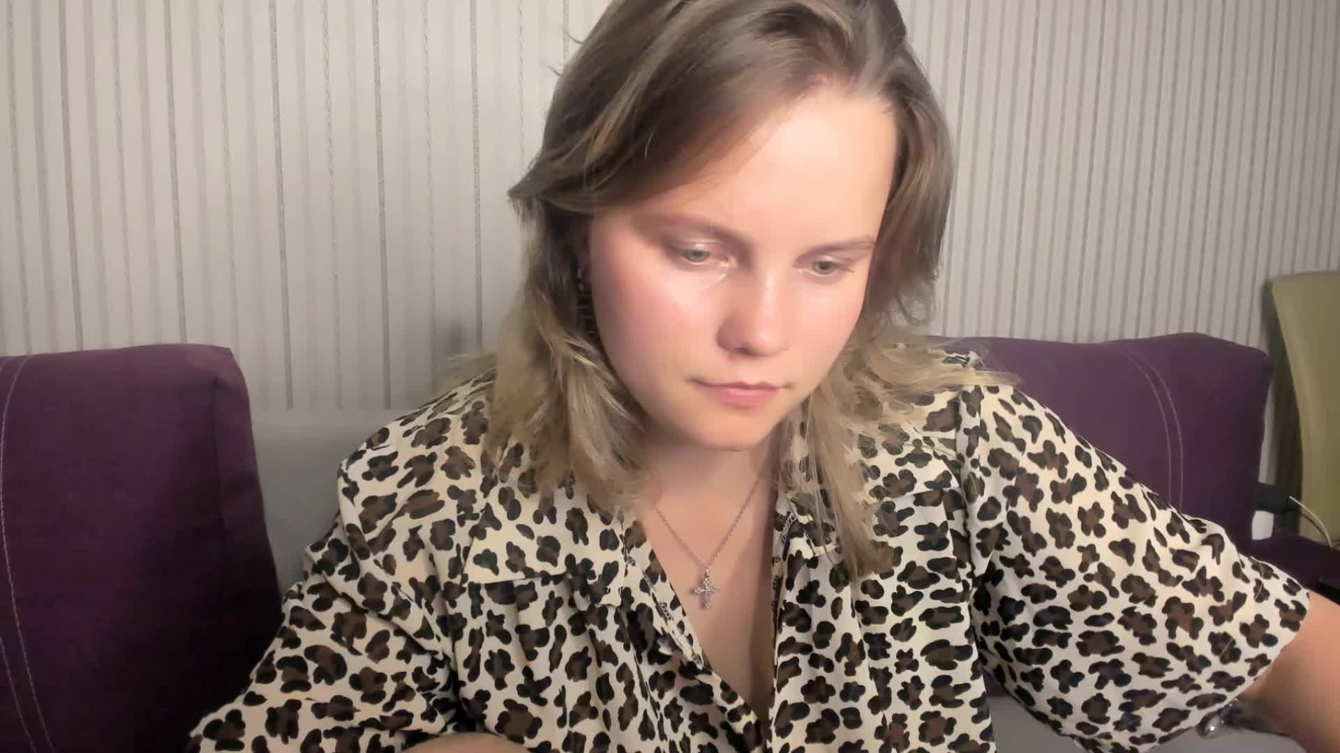 WebSamkaa Live Sex September 17, 2025