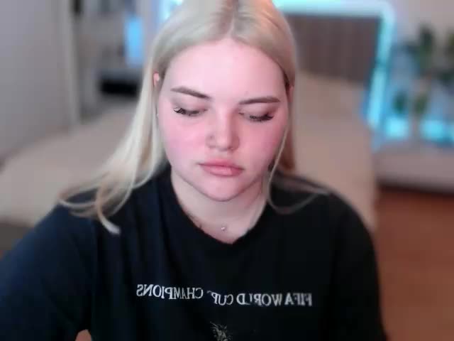 Lindablossom Live Sex September 18, 2025