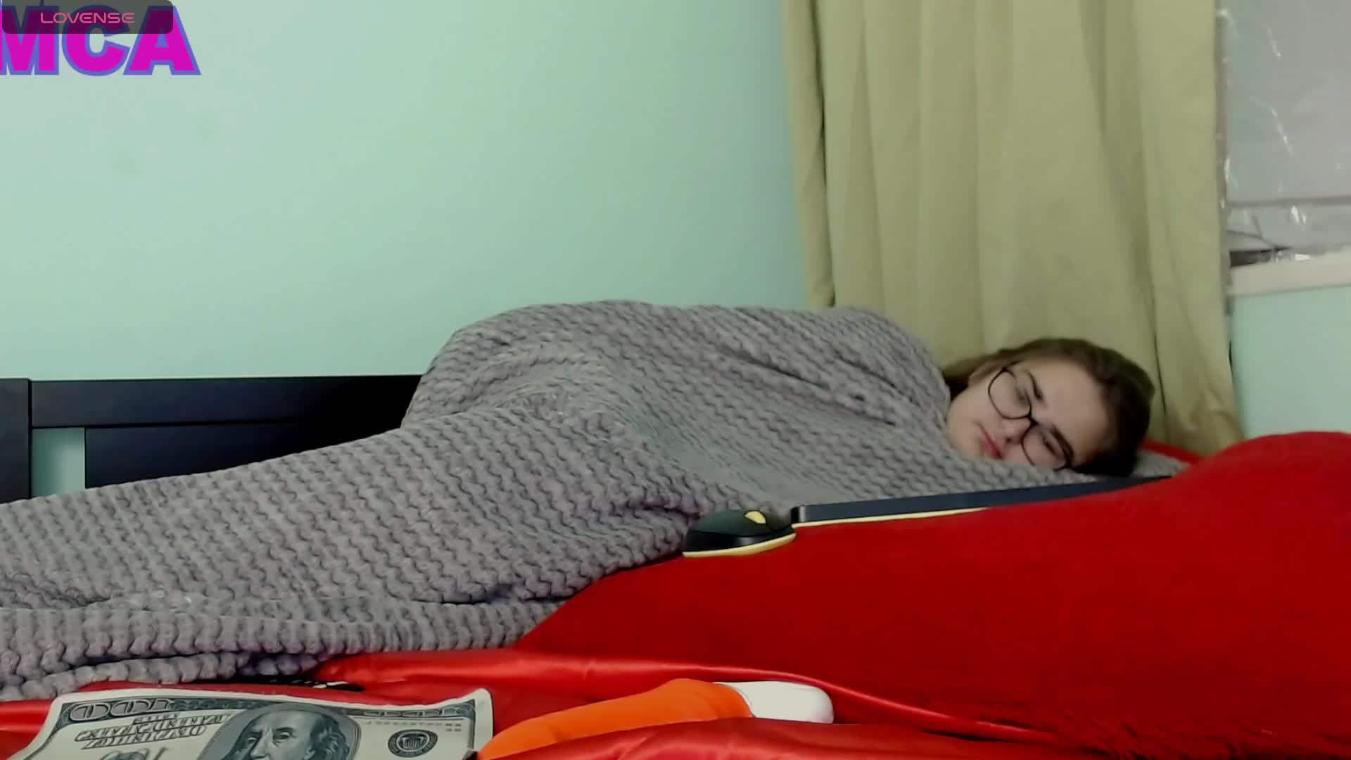 sweet-dream-foxx Live Sex September 18, 2025