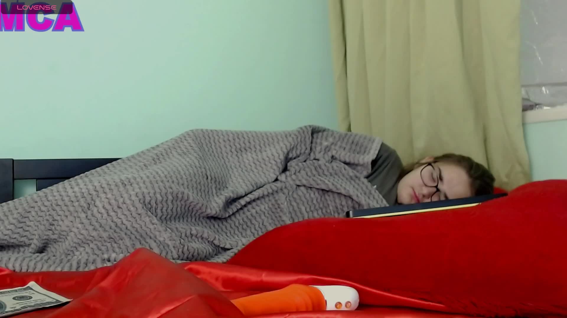 sweet-dream-foxx Live Sex September 18, 2025