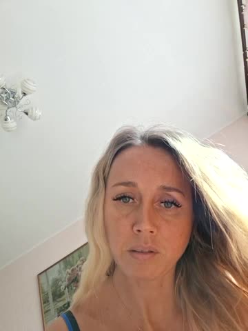 b_l_o_n_d_i_n_k_a Live Sex September 18, 2025