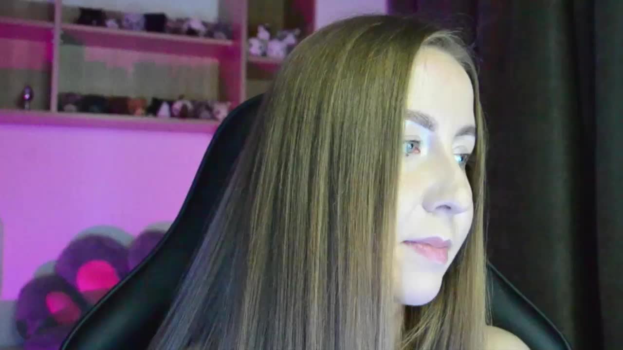 -Rii- Live Sex September 19, 2025